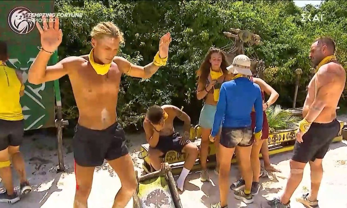 Survivor spoiler 25-9 Σοβαρός τραυματισμός για τον Νίνο στο Survivor. Αποχώρησε με φορείο και ασθενοφόρο. Θα επανέλθει;