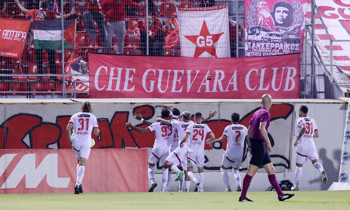 Πανσερραϊκός-ΑΕΚ 1-0: Μπλόκο της ΑΕΚ στις Σέρρες, δεν μπόρεσε να βρει γκολ ούτε όταν ο αντίπαλος έπαιζε με δέκα παίκτες