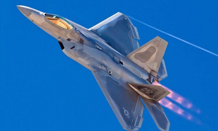 Η Lockheed Martin βάζει συστημα IRDS στα F-22 και τα κανει τερμα φονικά